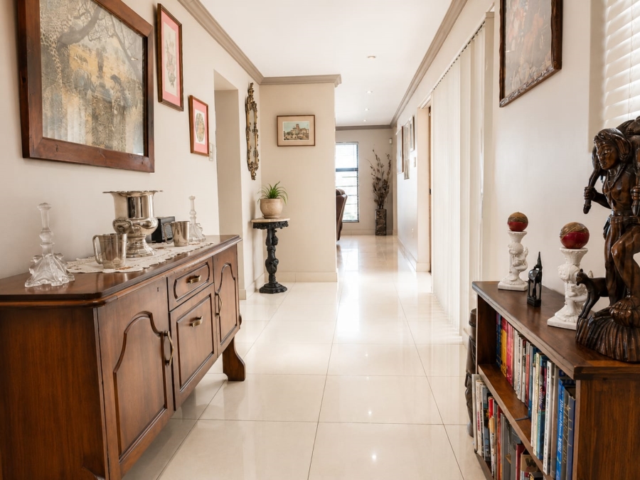 3 Bedroom Property for Sale in Reebok Western Cape